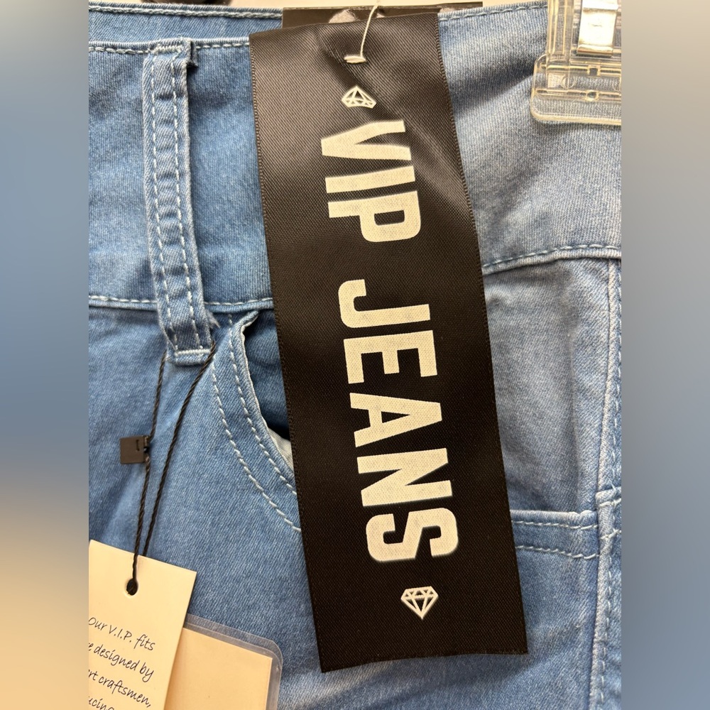 VIP Blue Jeans - Picture 6 of 10